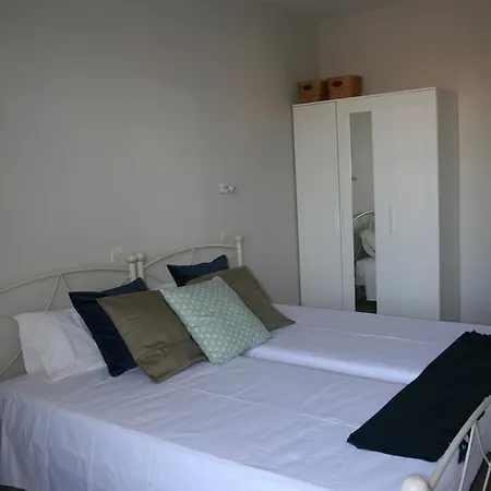 Vasilina Aparthotel *